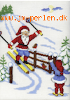 Sysæt til nisse på ski i 11/0 perler på aidastof. Motivet måler ca. 23,5 x 27 cm.